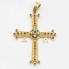 Colgante cruz de la victoria de oro con circonitas