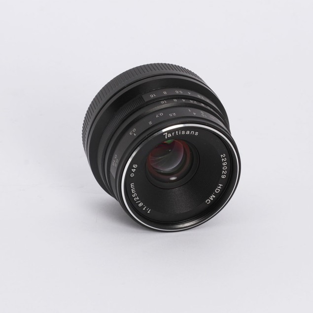 Objectiu 7 ARTISANS 25mm f/1.8 per a...