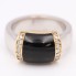 Bague d'occasion en or avec onyx et diamants