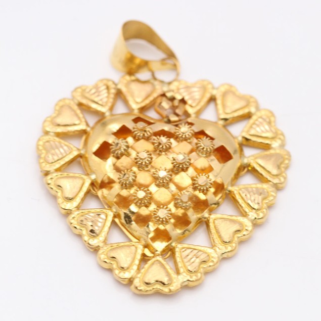 Pendentif coeur en or d'occasion