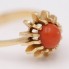 Bague d'occasion en or de style vintage avec corail