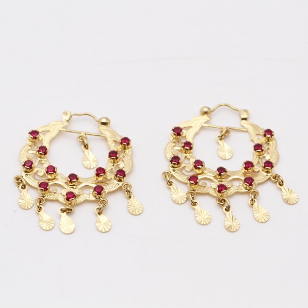 Boucles d'oreilles de style populaire...