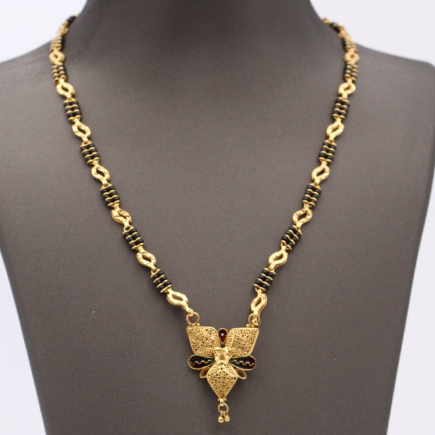 Collier d'occasion en filigrane d'or...