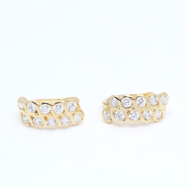 Boucles d'oreilles en or 18k avec...