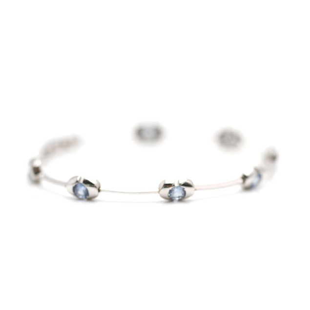 Pulsera de oro blanco 18k con...