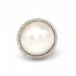 Bague PEARL en or blanc et diamants. Occasion