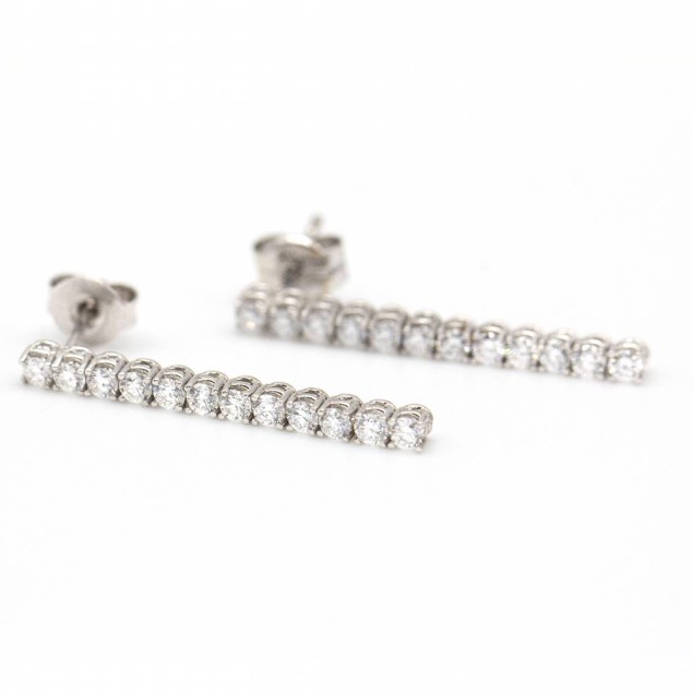 Boucles d'oreilles en or blanc avec...