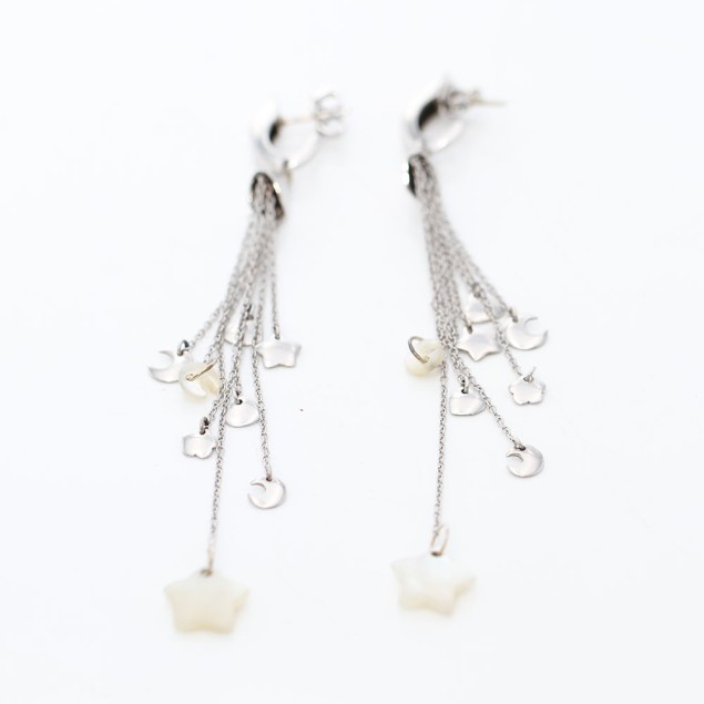 Boucles d'oreilles longues en or...