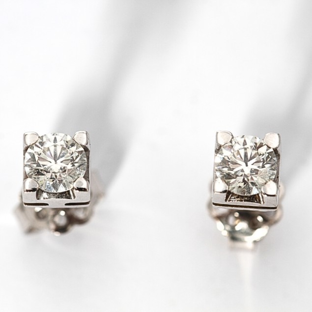 Pendientes Dormilonas de Diamantes en...