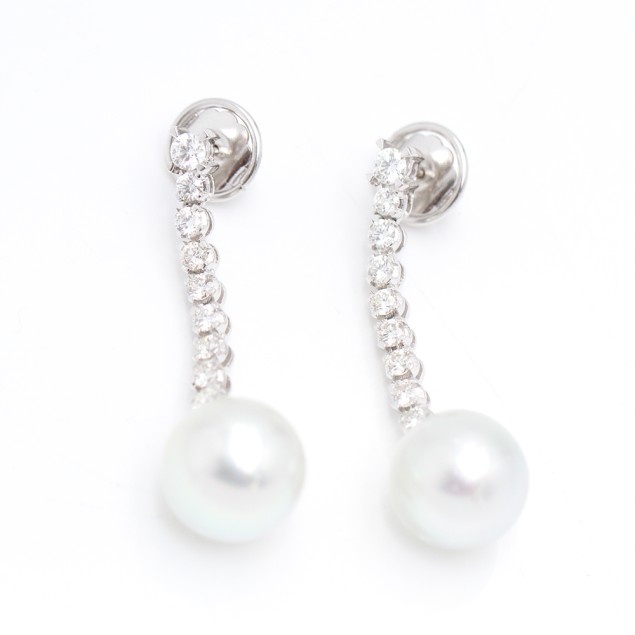 Boucles d'oreilles en or 18k avec...