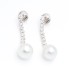 Boucles d'oreilles en or 18k avec perles et diamants seconde main