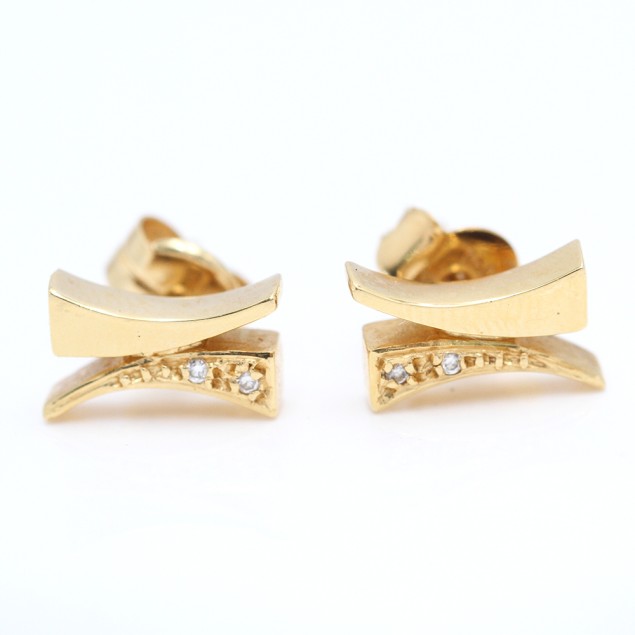 Pendientes de oro 18k con diamantes...